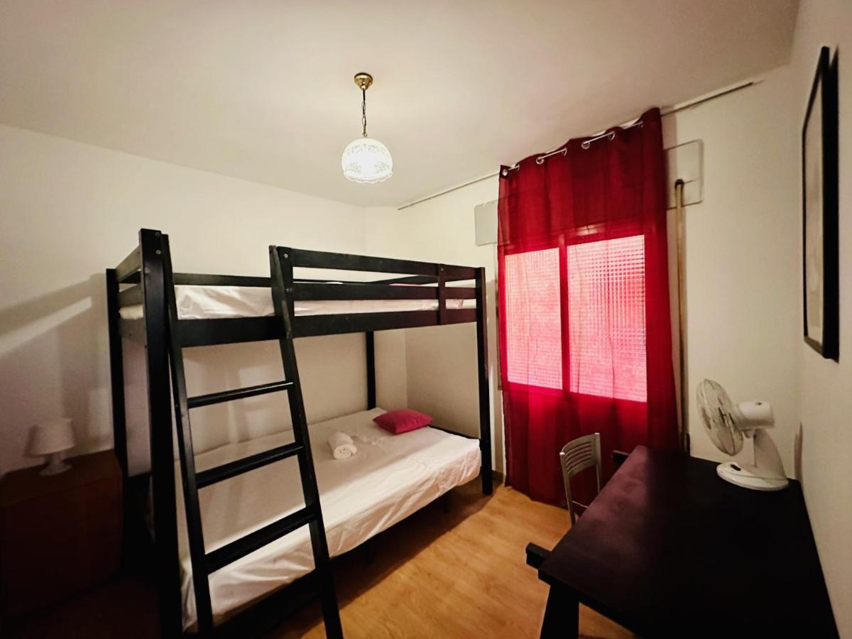 Punta Me Rooms Near The Gran Via Мадрид Экстерьер фото